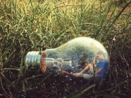 Co bardziej boli słowa czy czyny?