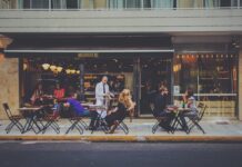 Czego nie mówić klientowi?