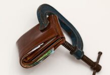 Czy zysk ze sprzedaży walut jest opodatkowany?