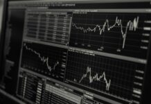 Czy warto handlować walutami?